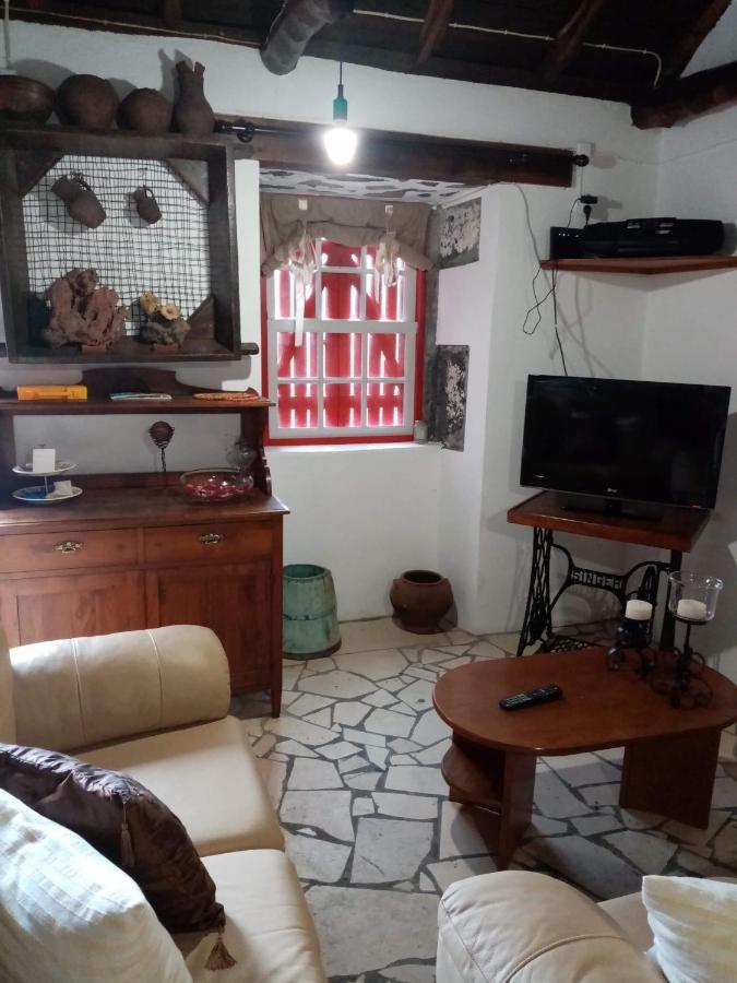 Adega Dos Virgilios Villa Madalena  Dış mekan fotoğraf